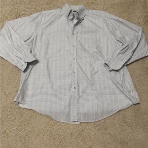 Round Tree and Yorke Button Down L